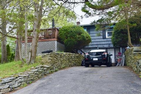 8 Gray St, Wareham, MA 02532 photo 3