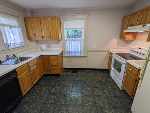 16 Walcott Rd, Beverly, MA 01915 photo 13