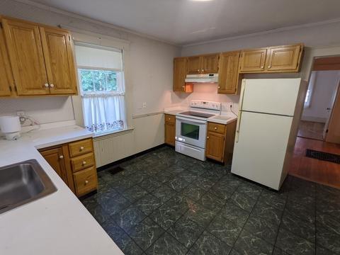 16 Walcott Rd, Beverly, MA 01915 photo 15