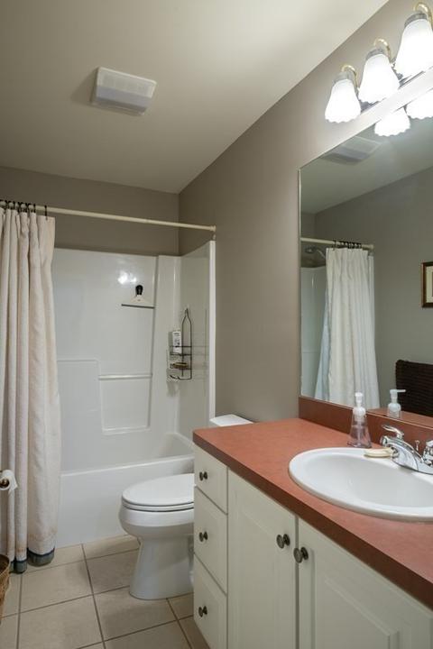 359 Main St #13A, Easthampton, MA 01027 photo 21