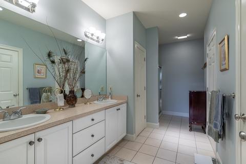 359 Main St #13A, Easthampton, MA 01027 photo 14