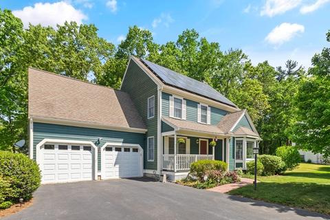 4 Carriage Ln, Maynard, MA 01754 photo 2