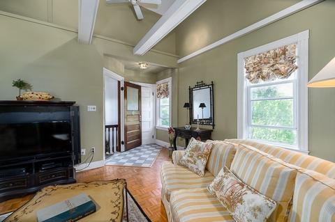 109 Haskell #2, Beverly, MA 01915 photo 3