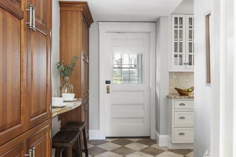 22 Dudley St, Reading, MA 01867 photo 18