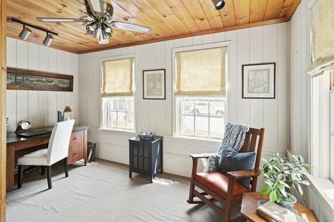 22 Dudley St, Reading, MA 01867 photo 9
