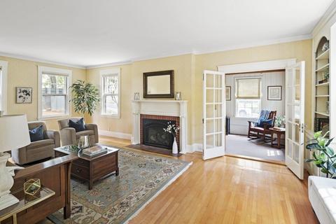 22 Dudley St, Reading, MA 01867 photo 5