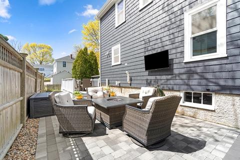 16 Curtis St, Marblehead, MA 01945 photo 26