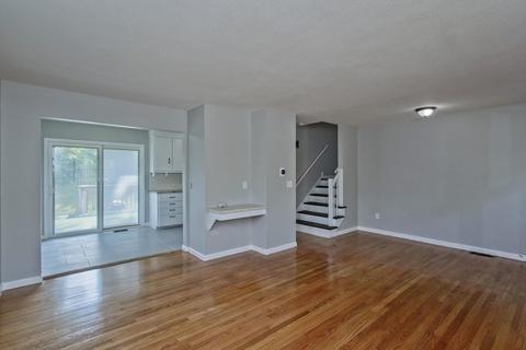 67 Fairhaven Dr, Springfield, MA 01151 photo 17
