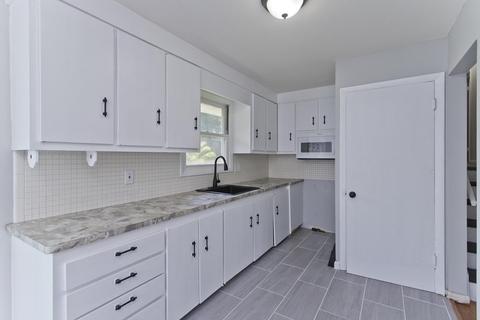 67 Fairhaven Dr, Springfield, MA 01151 photo 3