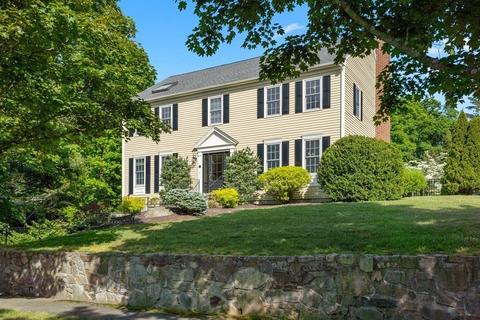 10 Duck Rd, Reading, MA 01867 photo 1