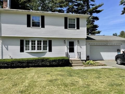 70 Labelle Dr, Springfield, MA 01129 photo 1