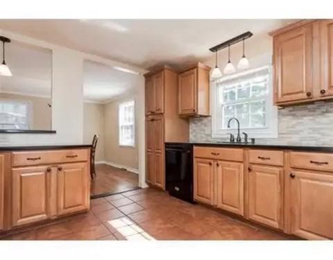 70 Labelle Dr, Springfield, MA 01129 photo 15