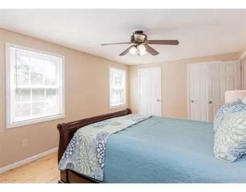 70 Labelle Dr, Springfield, MA 01129 photo 18