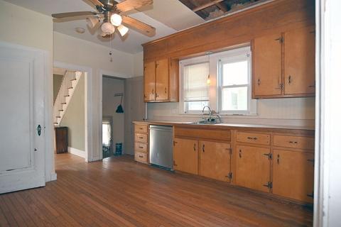 36 Eunice Ave, Worcester, MA 01606 photo 9