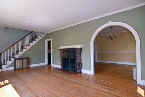 36 Eunice Ave, Worcester, MA 01606 photo 5