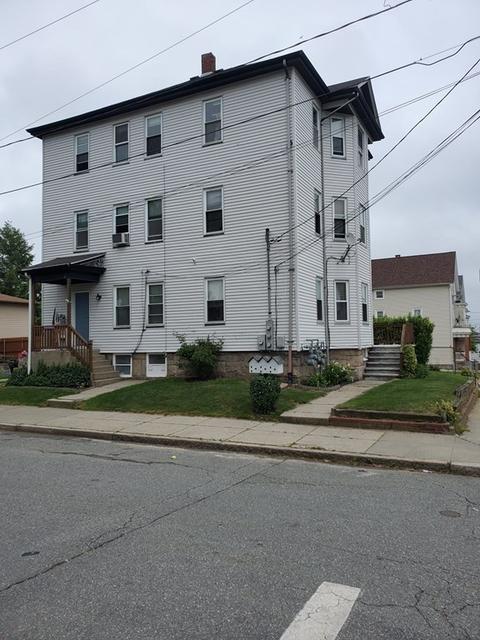 486 Warren St, Fall River, MA 02721 photo 4