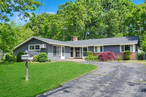 69 Eaton Rd, Framingham, MA 01701 photo 2