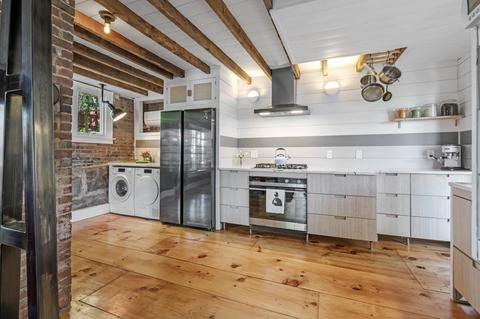 4 Wonson St, Gloucester, MA 01930 photo 2