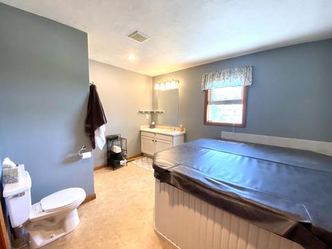 8 Lyndale Ave, Webster, MA 01570 photo 26