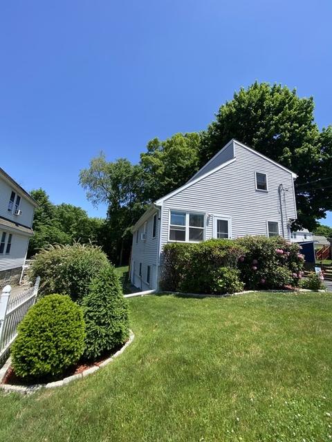 8 Lyndale Ave, Webster, MA 01570 photo 9
