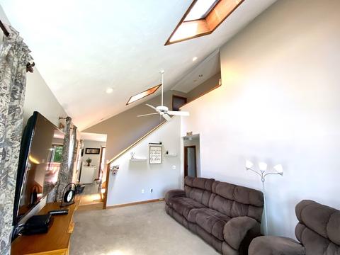 8 Lyndale Ave, Webster, MA 01570 photo 21