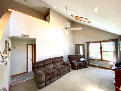 8 Lyndale Ave, Webster, MA 01570 photo 22