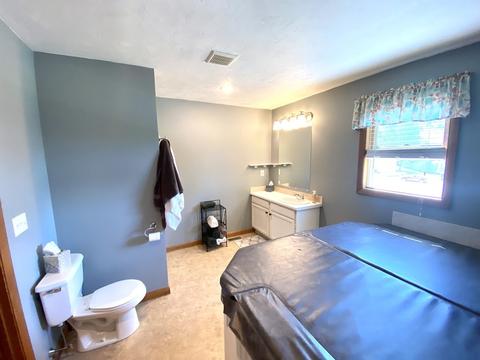 8 Lyndale Ave, Webster, MA 01570 photo 27