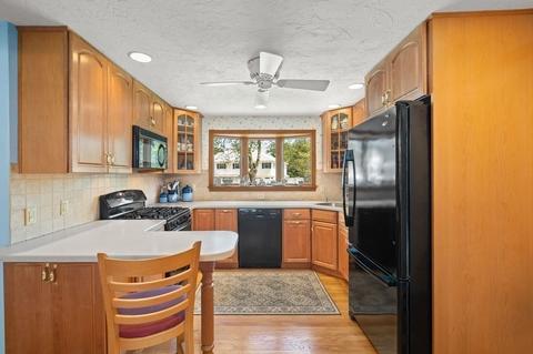 23 Indian Path, Dedham, MA 02026 photo 13