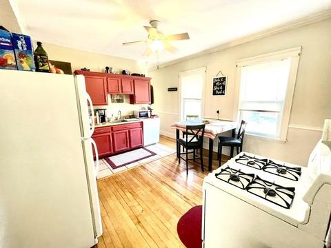 41 Barber Ave, Worcester, MA 01606 photo 2