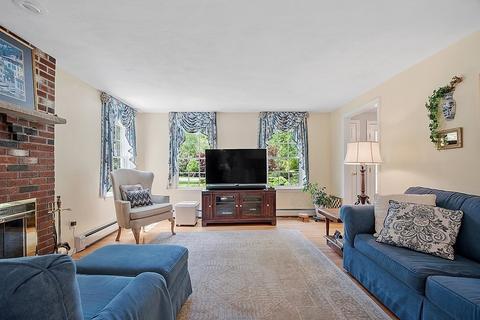 8 Currier Rd, Middleton, MA 01949 photo 18