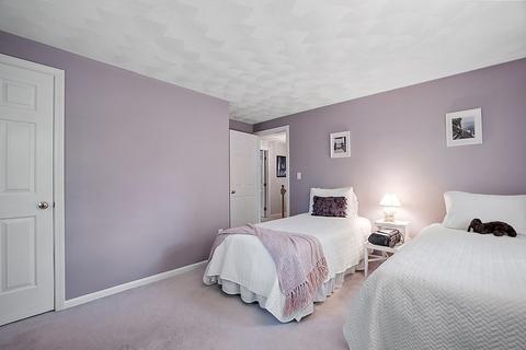 8 Currier Rd, Middleton, MA 01949 photo 27