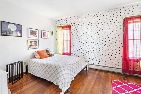 620 Hicks St, Fall River, MA 02724 photo 17