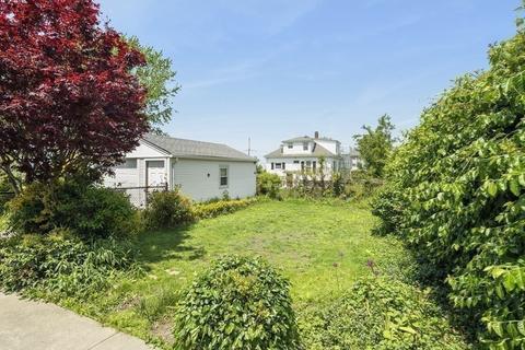 620 Hicks St, Fall River, MA 02724 photo 19