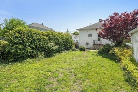 620 Hicks St, Fall River, MA 02724 photo 20