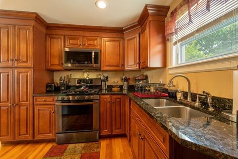 14 Delaval Rd, Worcester, MA 01606 photo 9