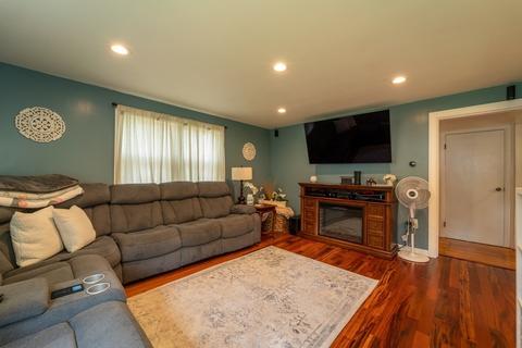 14 Delaval Rd, Worcester, MA 01606 photo 8