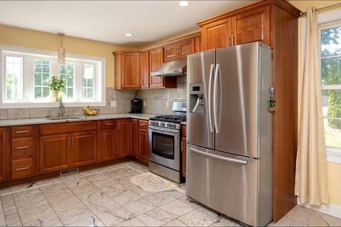 6 Bowditch St, Braintree, MA 02184 photo 5