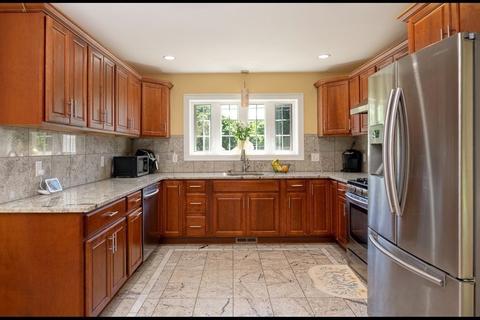 6 Bowditch St, Braintree, MA 02184 photo 4