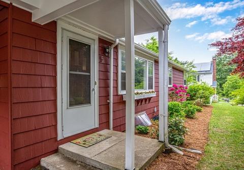 5 Thomas St, Walpole, MA 02081 photo 5