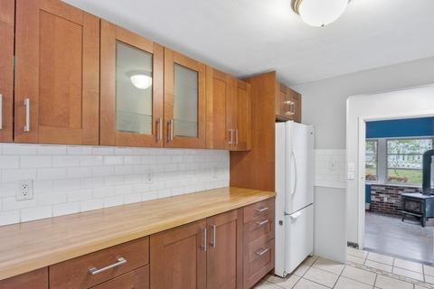 5 Thomas St, Walpole, MA 02081 photo 15