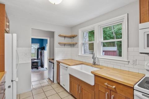 5 Thomas St, Walpole, MA 02081 photo 16
