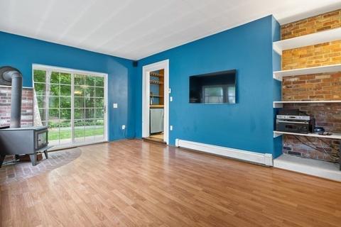 5 Thomas St, Walpole, MA 02081 photo 19