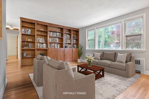 5 Thomas St, Walpole, MA 02081 photo 10