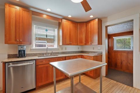47 Douglas Ave, Maynard, MA 01754 photo 9