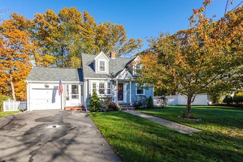 9 Robert St, Wakefield, MA 01880 photo 4