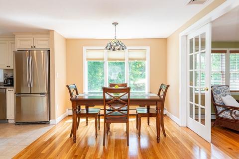 146 Willow St, Reading, MA 01867 photo 8
