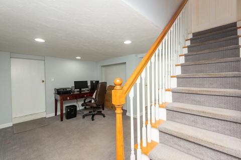 146 Willow St, Reading, MA 01867 photo 34