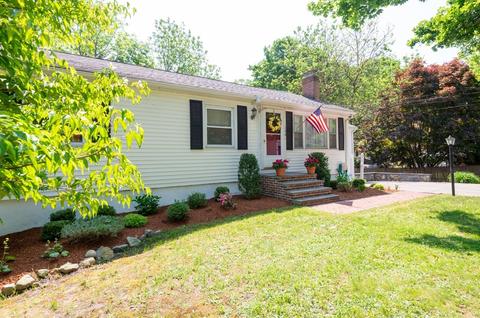 146 Willow St, Reading, MA 01867 photo 2
