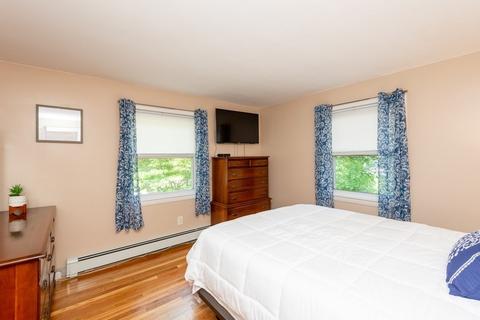 146 Willow St, Reading, MA 01867 photo 25