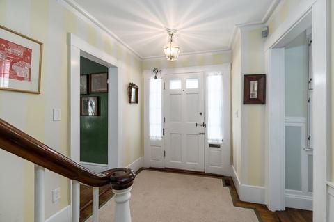 152 Leonard St, Gloucester, MA 01930 photo 7